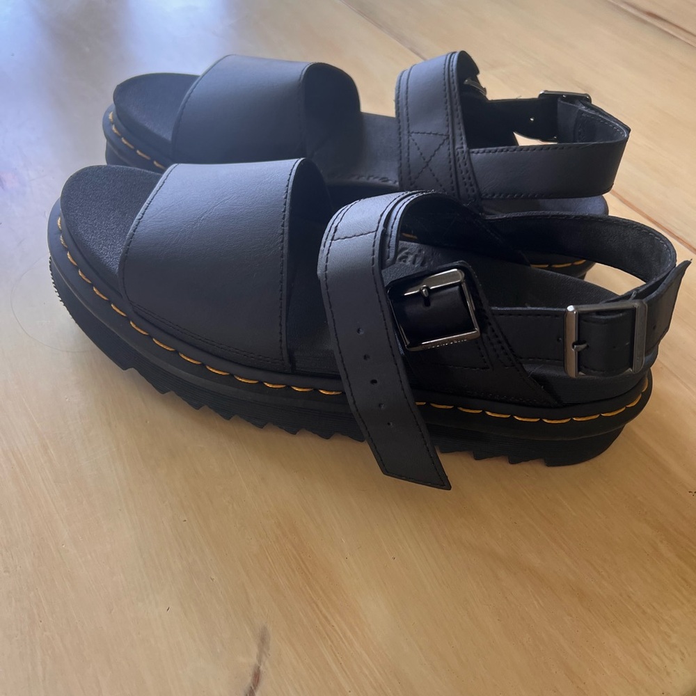 Doc Martens Voss Hydro Fisherman Sandals